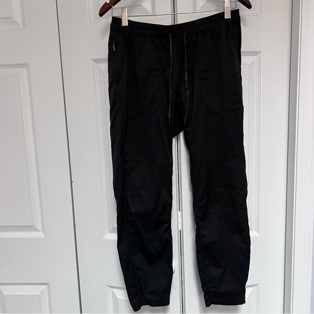 North face Women's joggers/ pants